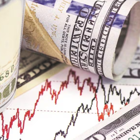 US Dollar under pressure as tariff headlines dominate markets